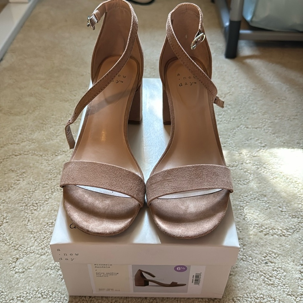 Nude heels